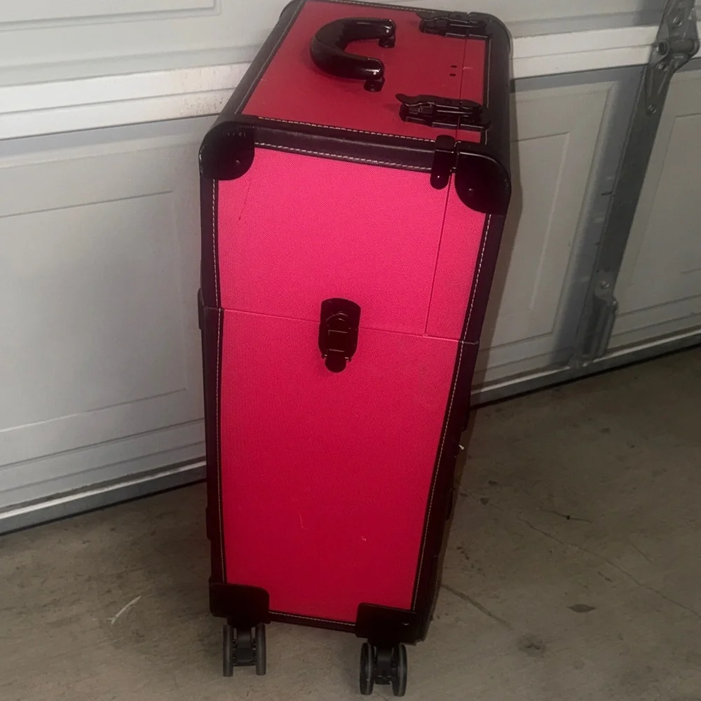 Pink Rolling Make-up Storage Trunk
